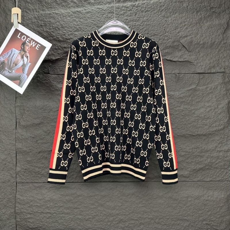 G*u*i sweaters